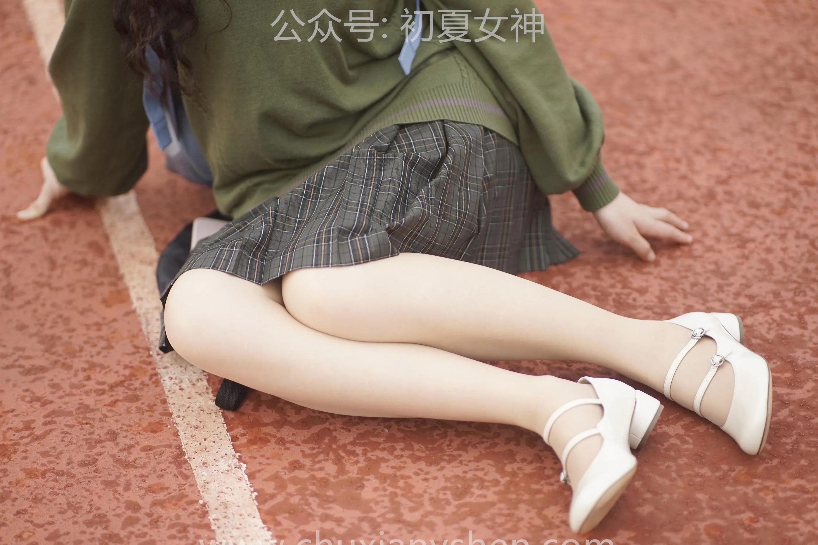 初夏女神 NO.064 欢欢 新晋学妹-学妹的一天 [164P]插图3